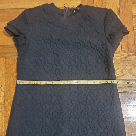 Zara WomanTextured A-lined Black Dress Size M Short Sleeve Knee Length Quilted - Picture 9 of 10